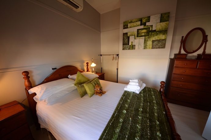 Imagen de la habitación del Hotel Emaroo Cottages Broken Hill. Foto 15