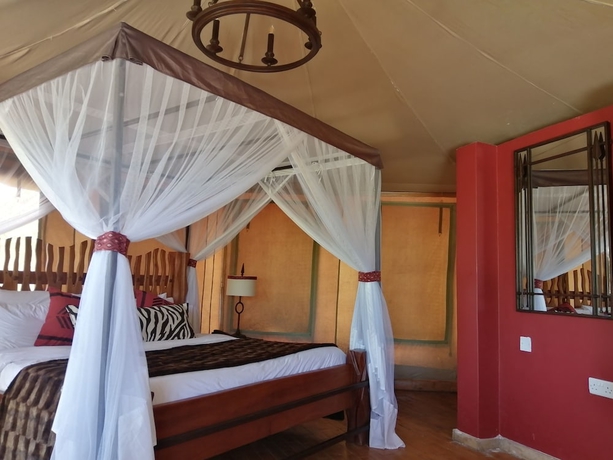 Imagen de la habitación del Hotel Emayian Luxury Camp. Foto 8