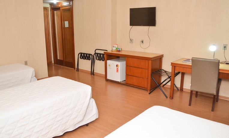 Imagen de la habitación del Hotel Embaixador, Porto Alegre. Foto 12