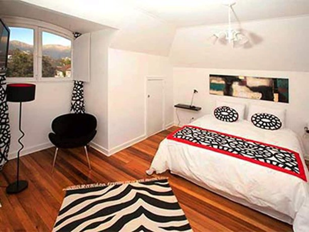 Imagen de la habitación del Hotel Embajada Butique. Foto 13
