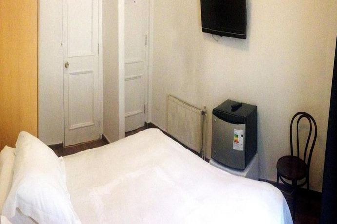 Imagen de la habitación del Hotel Embajada Butique. Foto 15