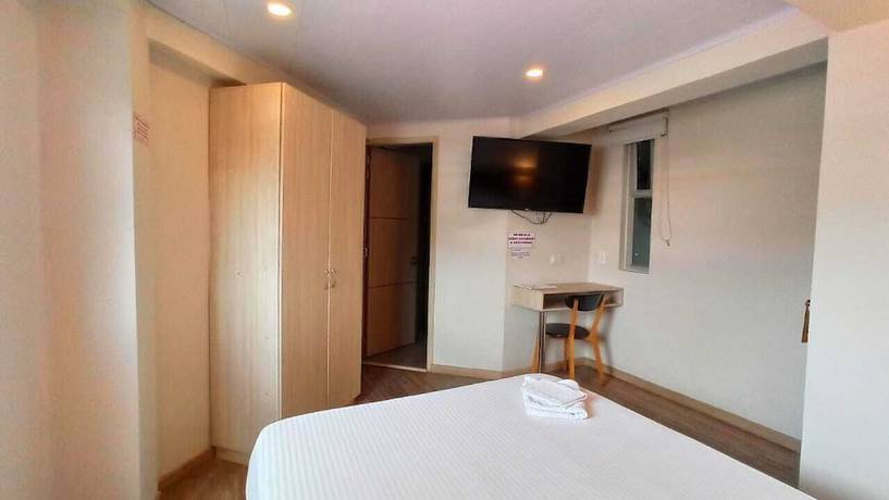 Imagen de la habitación del Hotel Embajada. Foto 10