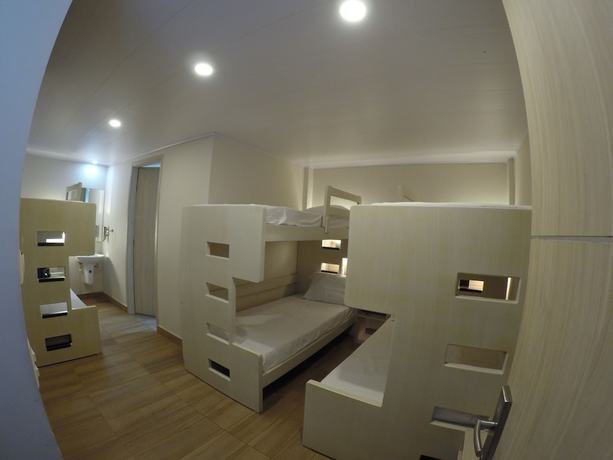 Imagen de la habitación del Hotel Embajada. Foto 13
