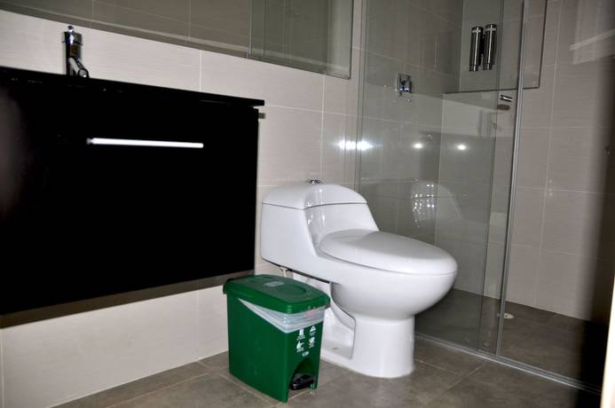 Imagen de la habitación del Hotel Embajada. Foto 15