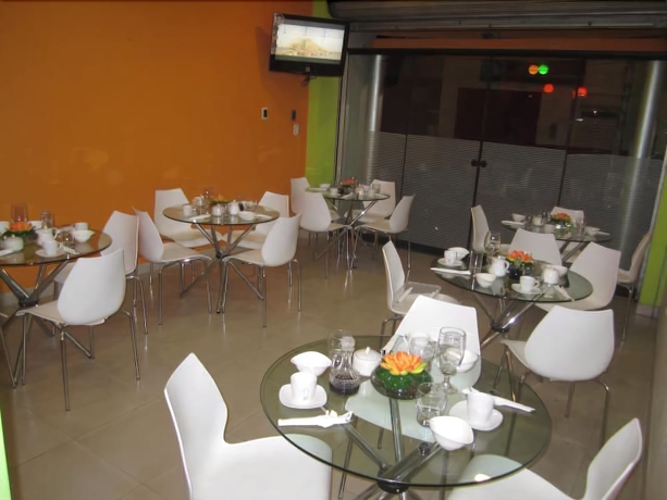 Imagen del bar/restaurante del Hotel Embajador, Chiclayo. Foto 5