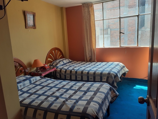 Imagen de la habitación del Hotel Embajador Puno. Foto 3
