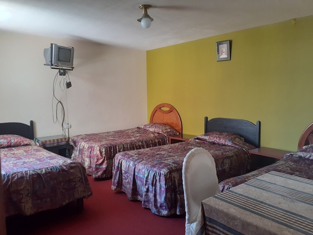 Imagen de la habitación del Hotel Embajador Puno. Foto 7