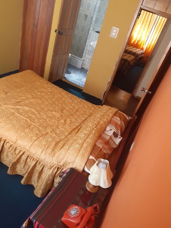Imagen de la habitación del Hotel Embajador Puno. Foto 9