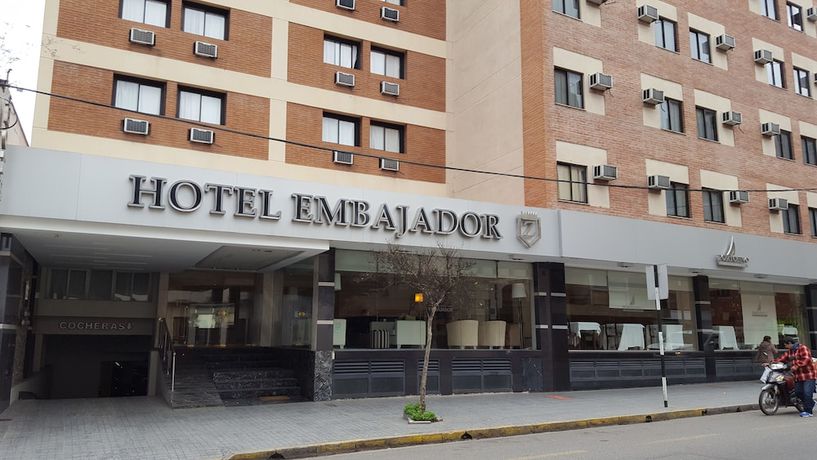 Imagen general del Hotel Embajador, San Miguel de Tucumán. Foto 1