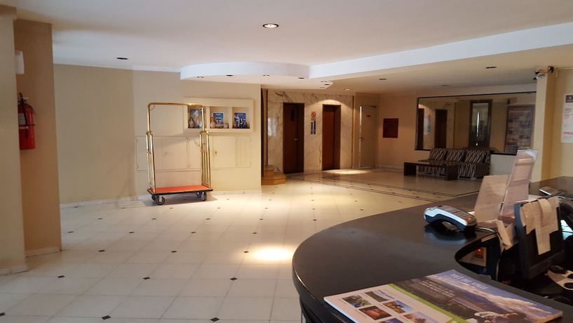 Imagen de los interiores del Hotel Embajador, San Miguel de Tucum&aacute;n. Foto 20