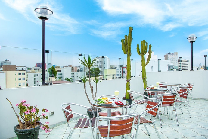 Imagen del bar/restaurante del Hotel Embajadores, LIMA. Foto 3