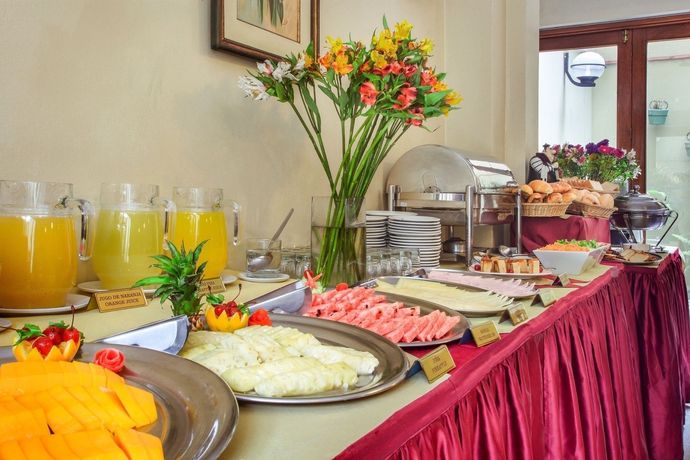 Imagen del bar/restaurante del Hotel Embajadores, LIMA. Foto 5