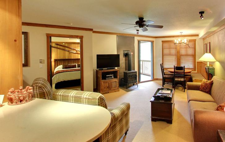 Imagen de la habitación del Hotel Embarc Panorama. Foto 3