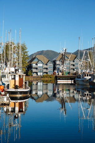 Imagen de los exteriores del Hotel Embarc Ucluelet. Foto 16