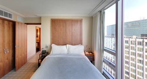 Imagen de la habitación del Hotel Embarc Vancouver. Foto 4