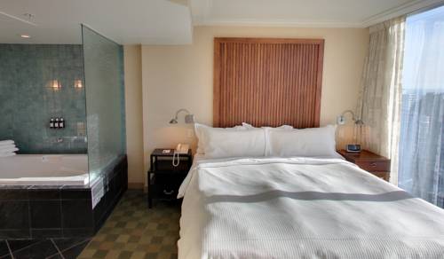 Imagen de la habitación del Hotel Embarc Vancouver. Foto 10