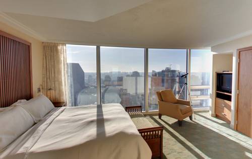 Imagen de la habitación del Hotel Embarc Vancouver. Foto 13