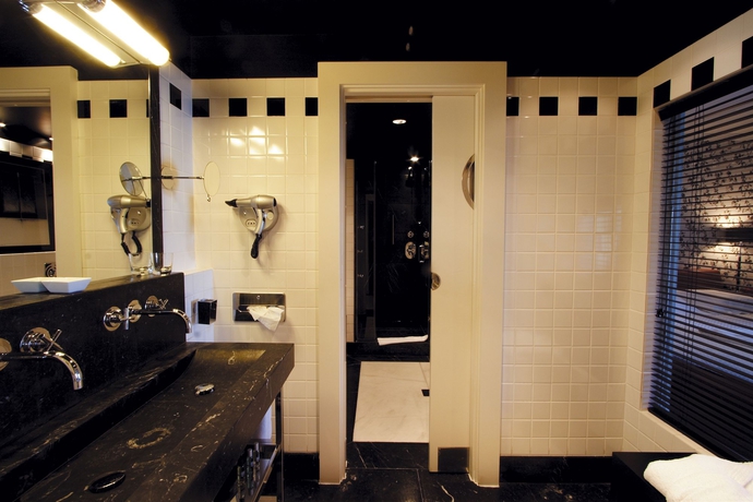 Imagen de la habitación del Hotel Embarcadero. Foto 3