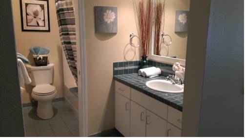 Imagen de la habitación del Hotel Embarcadero Resort. Foto 4