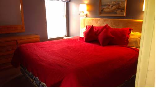 Imagen de la habitación del Hotel Embarcadero Resort. Foto 8