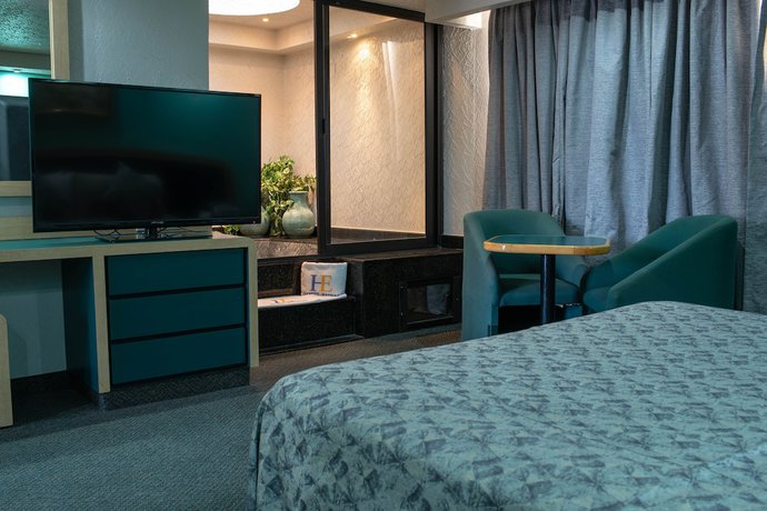 Imagen de la habitación del Hotel Embassy, Ciudad de M&eacute;xico. Foto 2
