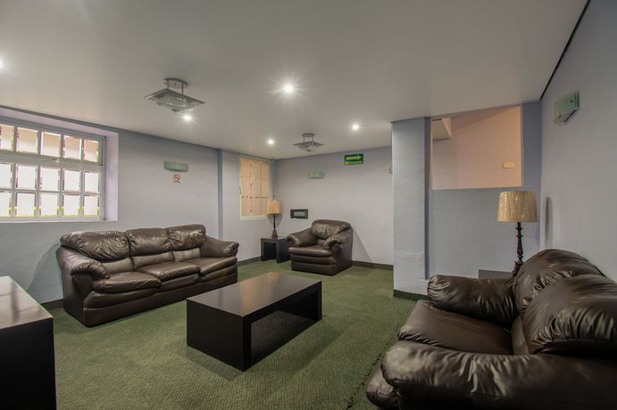 Imagen de los interiores del Hotel Embassy, Ciudad de M&eacute;xico. Foto 18