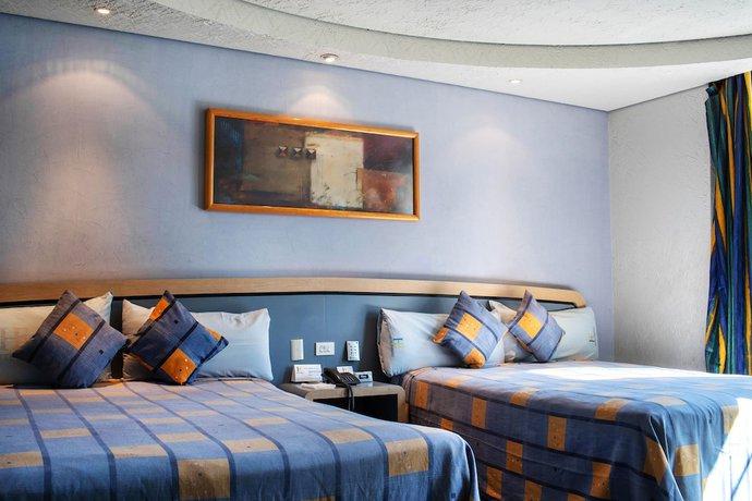 Imagen de la habitación del Hotel Embassy, Ciudad de M&eacute;xico. Foto 11