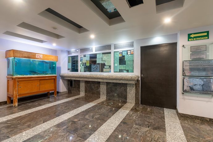 Imagen de los interiores del Hotel Embassy, Ciudad de M&eacute;xico. Foto 19