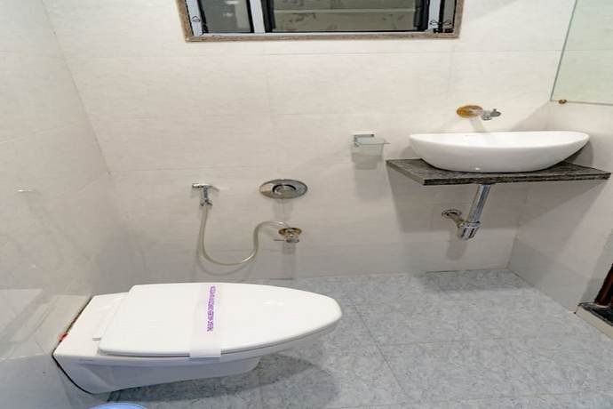 Imagen de la habitación del Hotel Embassy, Gandhinagar. Foto 6