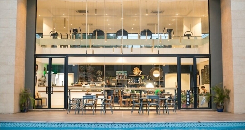 Imagen de la habitación del Hotel Embassy Gardens. Foto 5