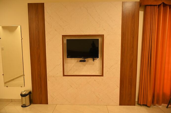Imagen general del Hotel Embassy Inn, Ujjain. Foto 8