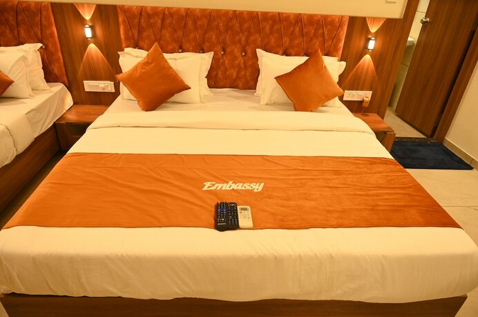 Imagen general del Hotel Embassy Inn, Ujjain. Foto 19