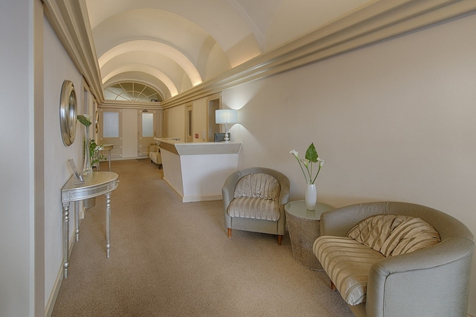 Imagen de los interiores del Hotel Embassy, KARLOVY VARY. Foto 17