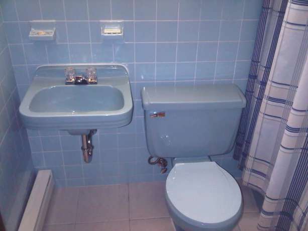 Imagen de la habitación del Hotel Embassy Motel, Kingston. Foto 7