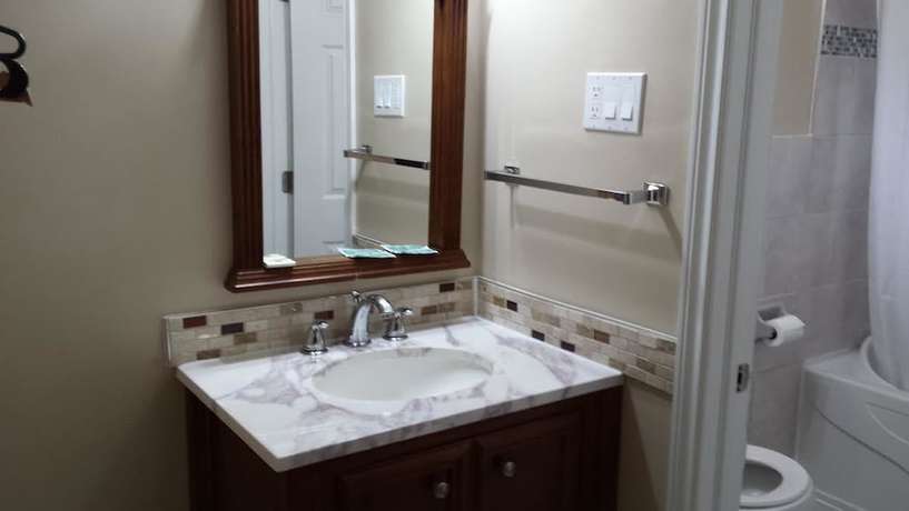 Imagen de la habitación del Hotel Embassy Motel, Kitchener. Foto 5