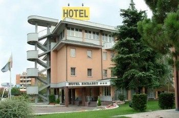 Imagen general del Hotel Embassy Pero. Foto 8