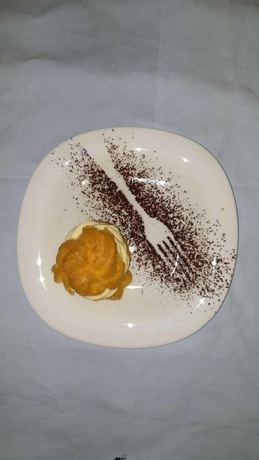 Imagen del bar/restaurante del Hotel Embassy Pesaro. Foto 4