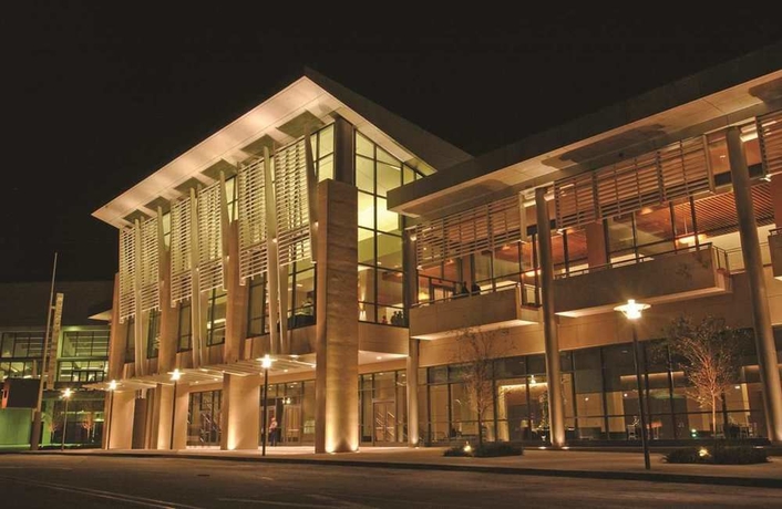 Imagen general del Hotel Embassy Suites Baton Rouge. Foto 2