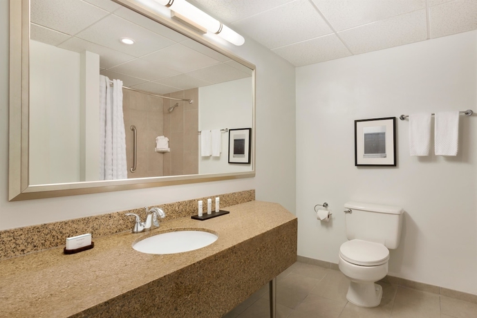 Imagen de la habitación del Hotel Embassy Suites Boca Raton. Foto 7