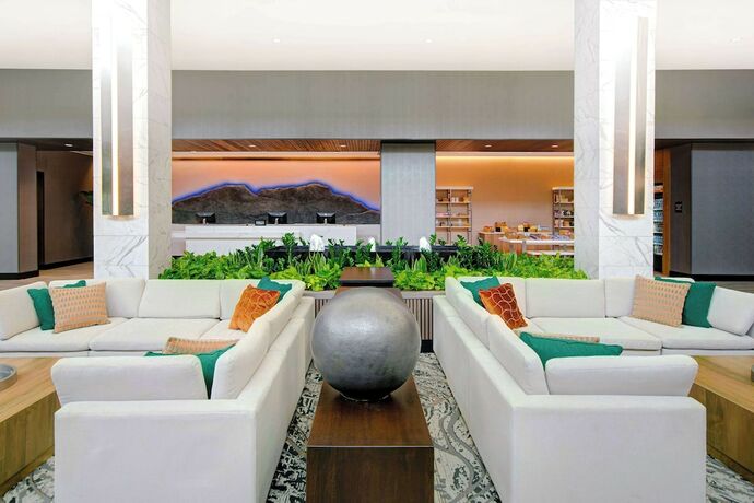 Imagen general del Hotel Embassy Suites By Hilton Alpharetta Halcyon. Foto 5