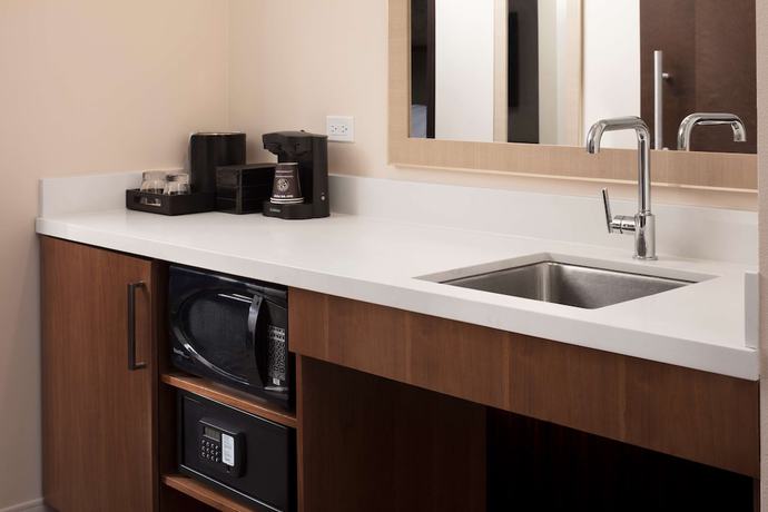 Imagen de la habitación del Hotel Embassy Suites By Hilton Amarillo Downtown. Foto 12