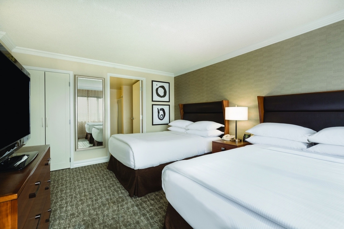Imagen de la habitación del Hotel Embassy Suites By Hilton Anaheim Orange. Foto 1