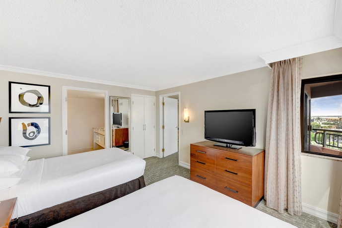 Imagen de la habitación del Hotel Embassy Suites By Hilton Anaheim Orange. Foto 10