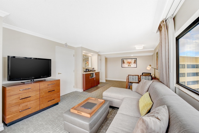 Imagen de la habitación del Hotel Embassy Suites By Hilton Anaheim Orange. Foto 14