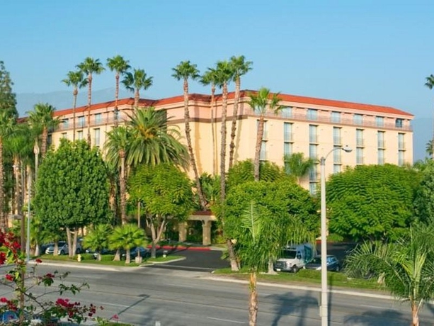 Imagen general del Hotel Embassy Suites By Hilton Arcadia Pasadena Area. Foto 1