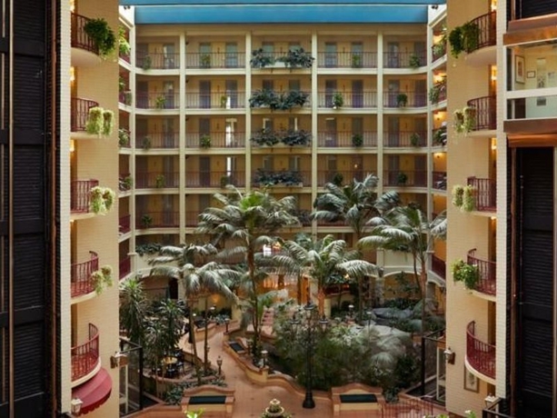 Imagen general del Hotel Embassy Suites By Hilton Arcadia Pasadena Area. Foto 3