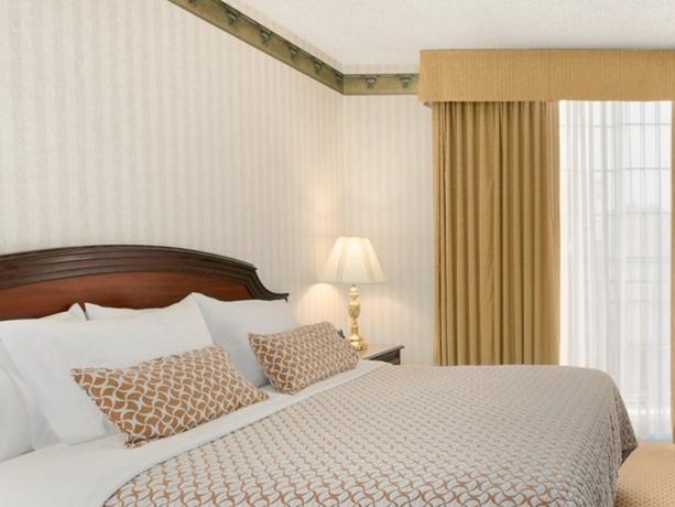 Imagen general del Hotel Embassy Suites By Hilton Arcadia Pasadena Area. Foto 5