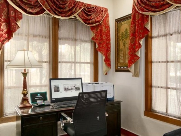 Imagen general del Hotel Embassy Suites By Hilton Arcadia Pasadena Area. Foto 12