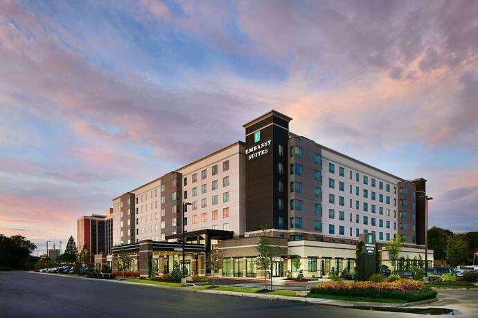 Imagen general del Hotel Embassy Suites By Hilton Atlanta Airport North. Foto 8