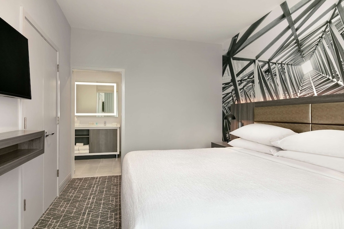 Imagen de la habitación del Hotel Embassy Suites By Hilton Atlanta Midtown. Foto 5